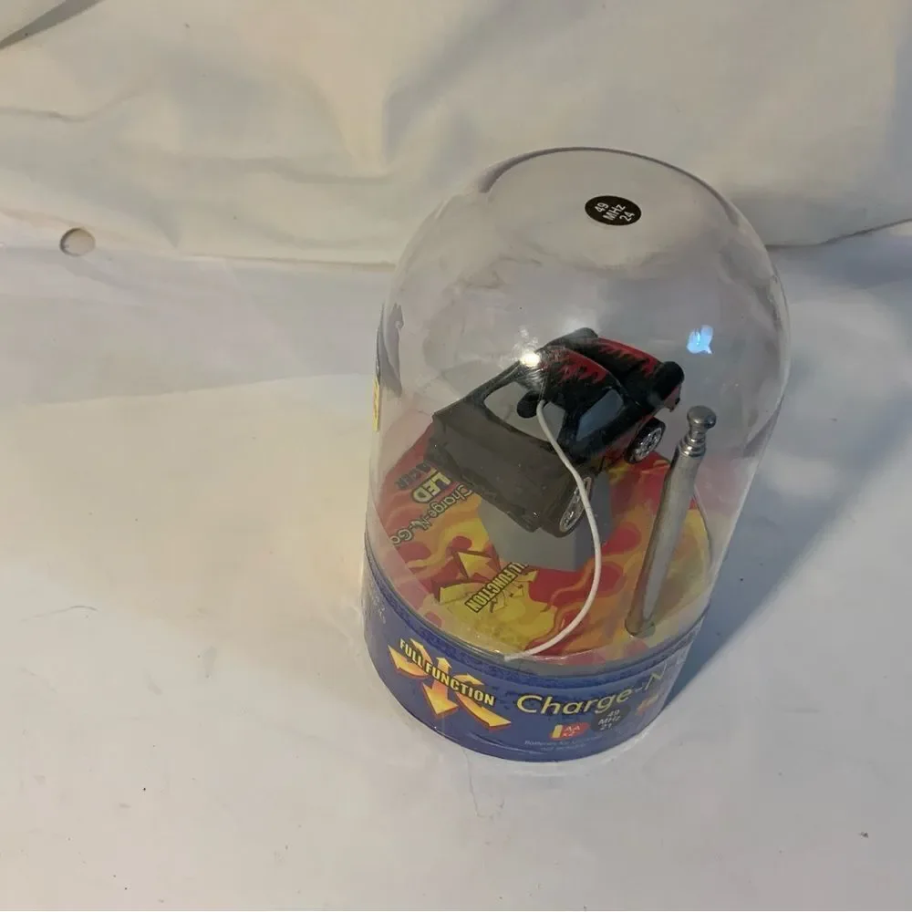 Megatoys CHARGE N GO Radio Controlled Sealed NIB